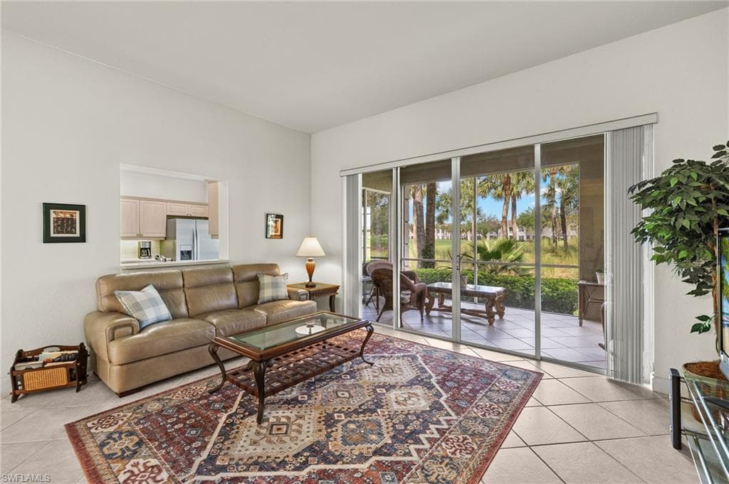 9005 Whimbrel Watch Ln 101, Naples, FL 34109-6
