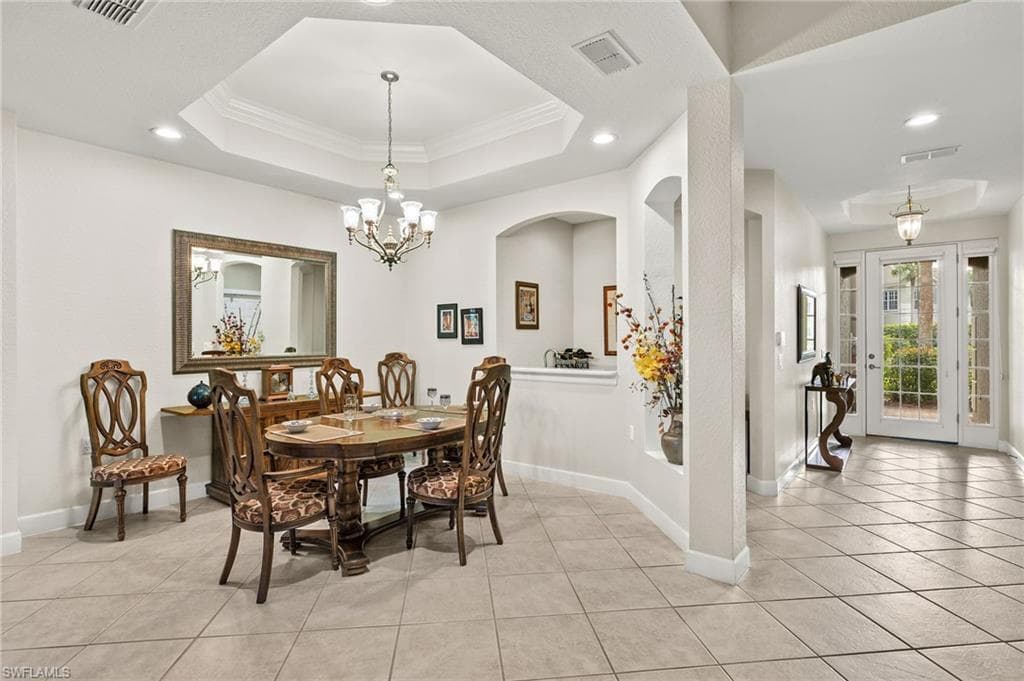 9005 Whimbrel Watch Ln 101, Naples, FL 34109-7