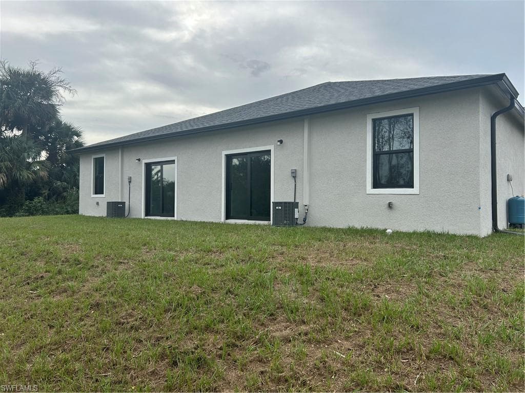 1135 Harvest Ave B, Lehigh Acres, FL 33974-7
