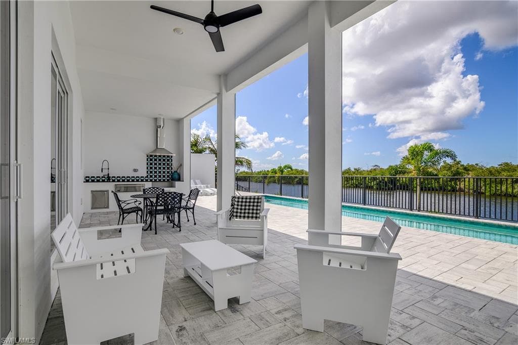 2926 27th St, Cape Coral, FL 33914-44