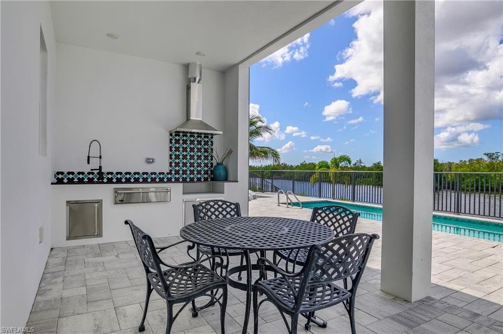 2926 27th St, Cape Coral, FL 33914-46