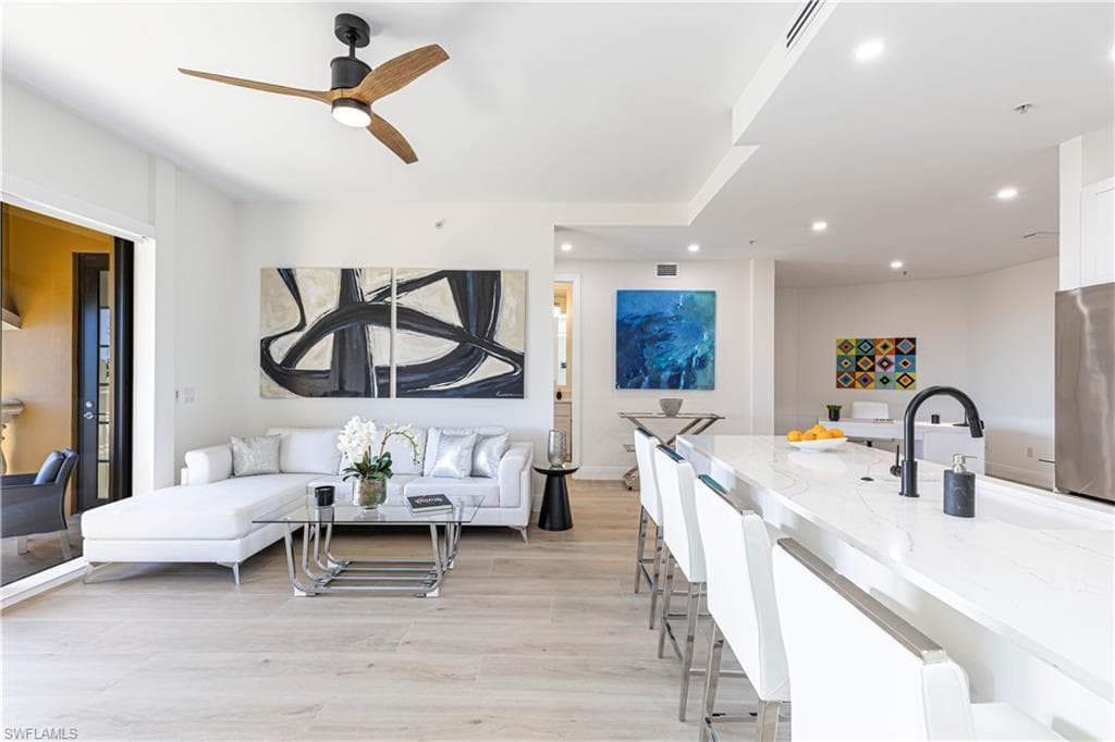 /property-images/224090751-2.jpg