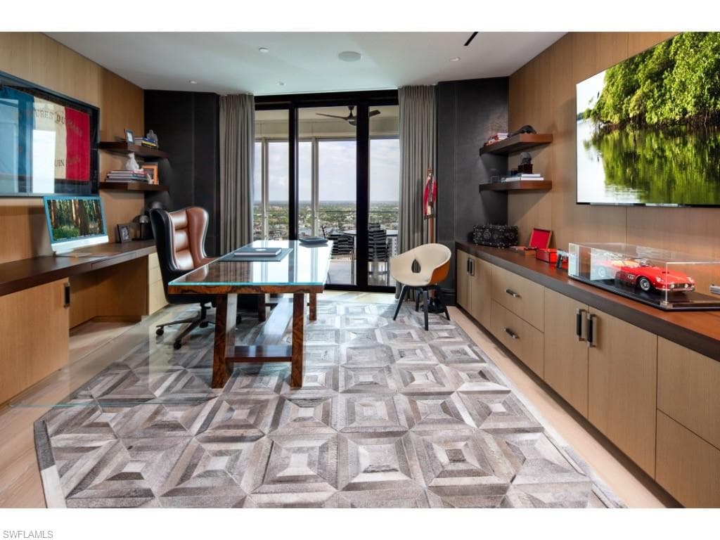 4101 Gulf Shore Blvd N Ph-2, Naples, FL 34103-10
