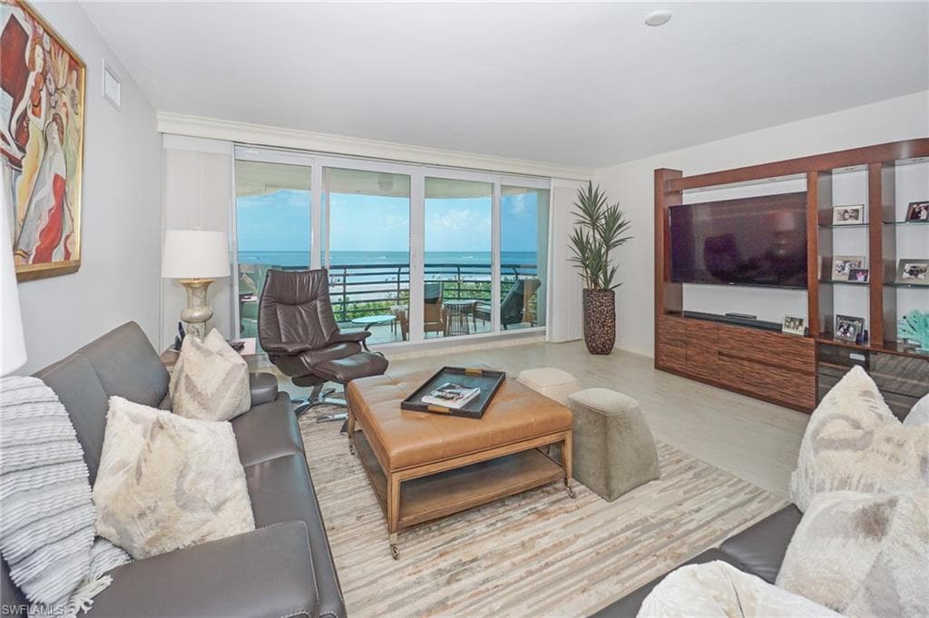 Virtual Tour
