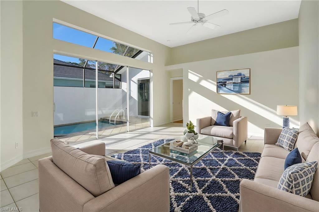 737 Mainsail Pl, Naples, FL 34110-11