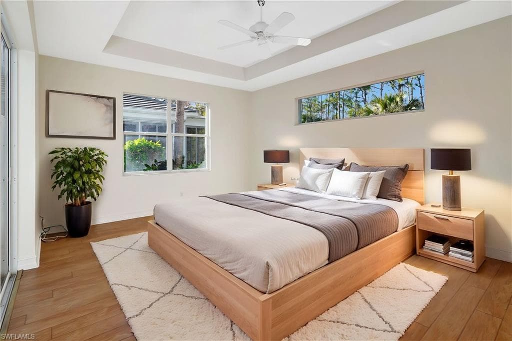 737 Mainsail Pl, Naples, FL 34110-31