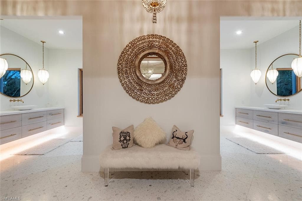 860 Admiralty Parade E, Naples, FL 34102-24