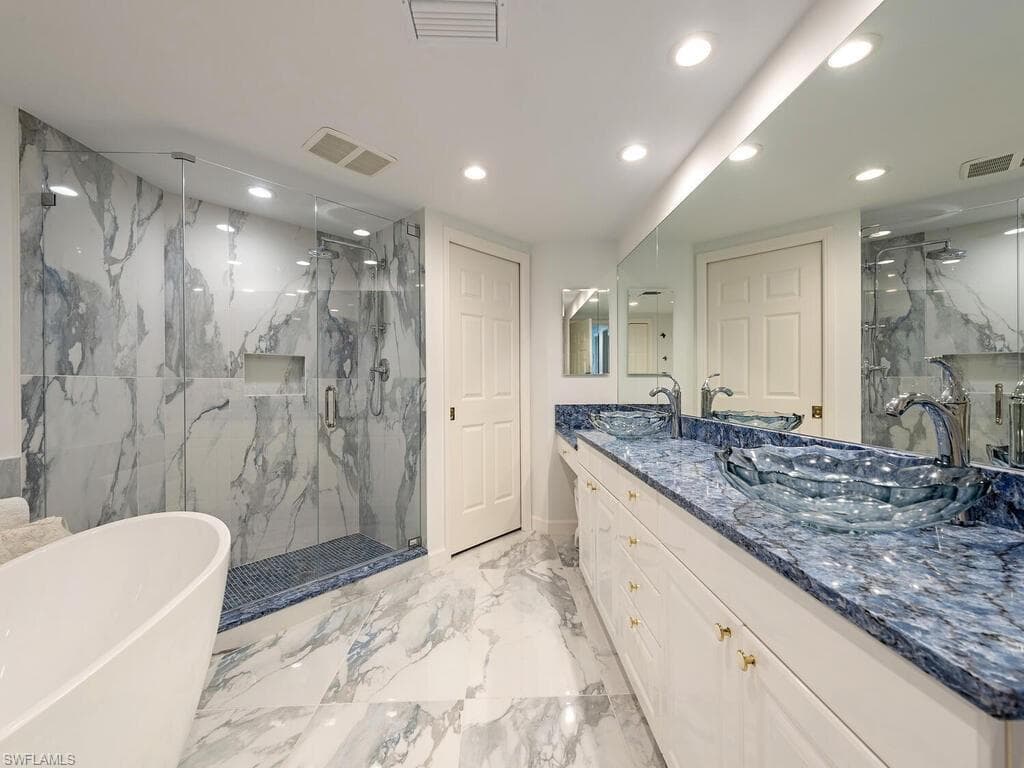 Virtual Tour