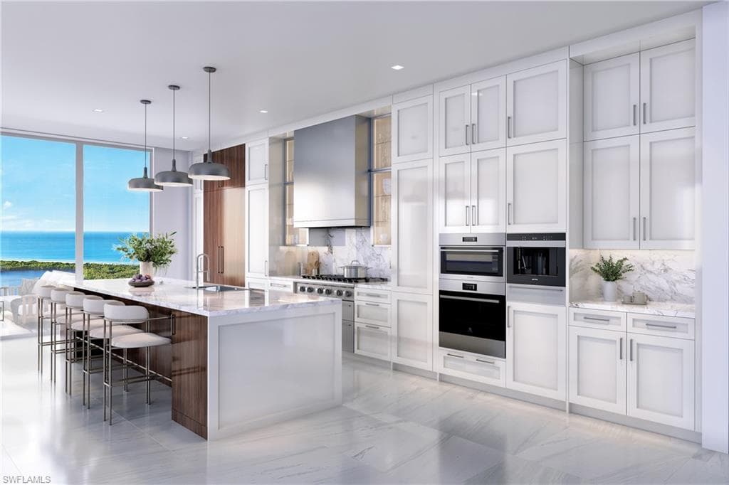 6869 Grenadier Blvd 601, Naples, FL 34108-12