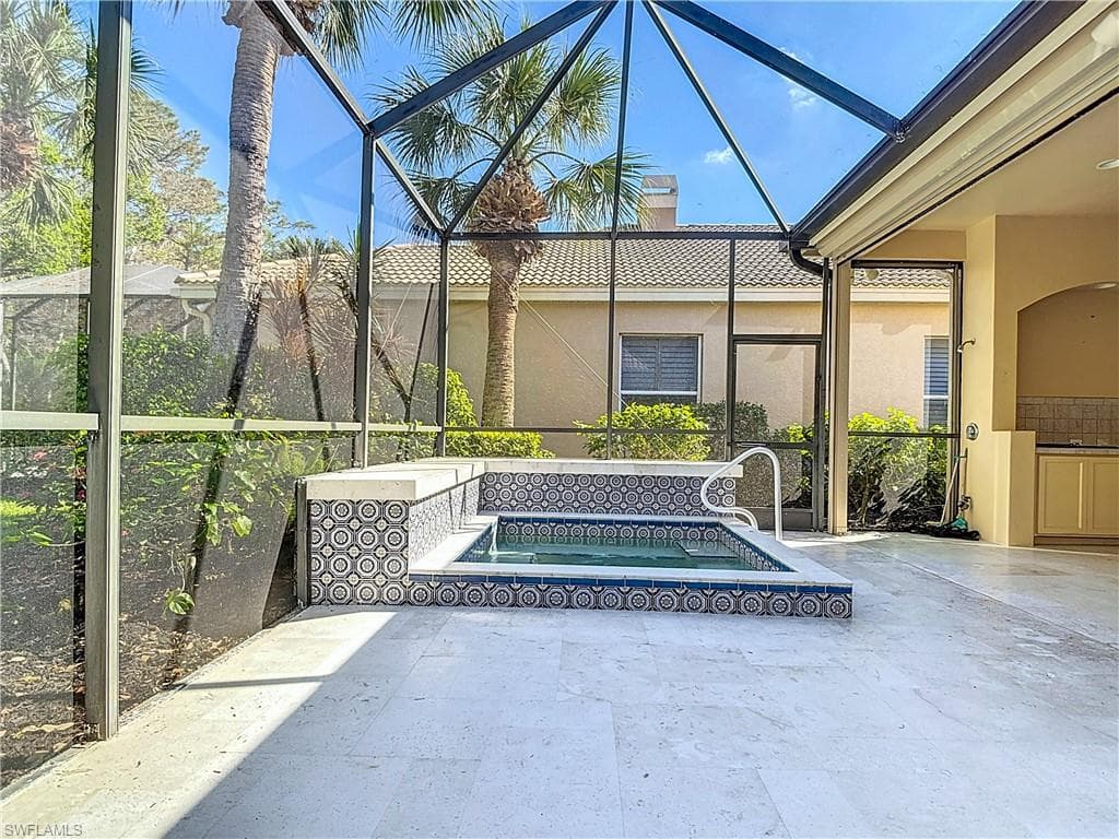 9190 Troon Lakes Dr, Naples, FL 34109-47