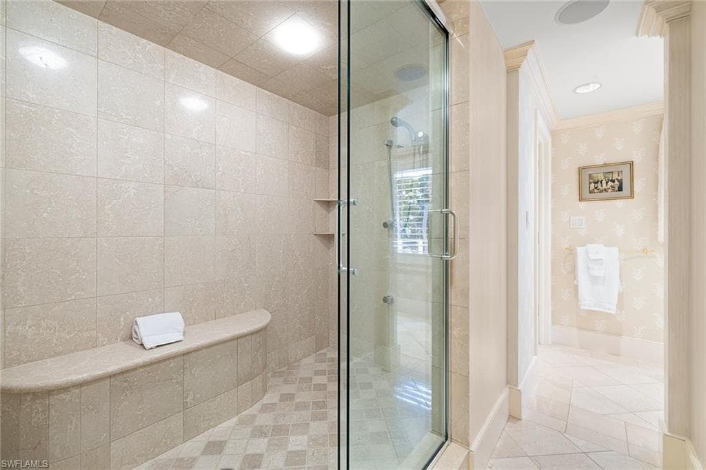 1880 Gulf Shore Blvd S, Naples, FL 34102-17
