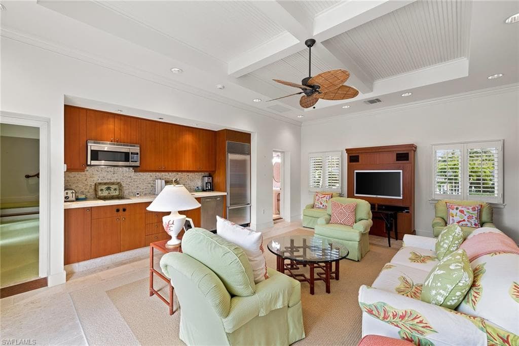1880 Gulf Shore Blvd S, Naples, FL 34102-40