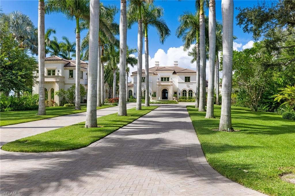1240 Coconut Dr, Fort Myers, FL 33901-7