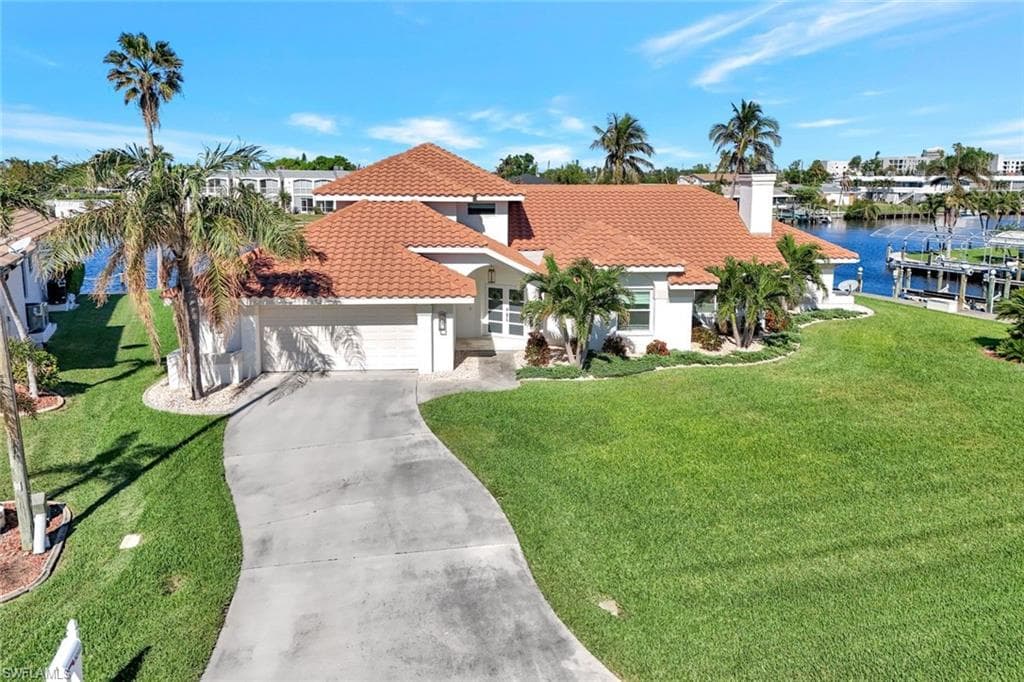 5211 Tamiami Ct, Cape Coral, FL 33904-46