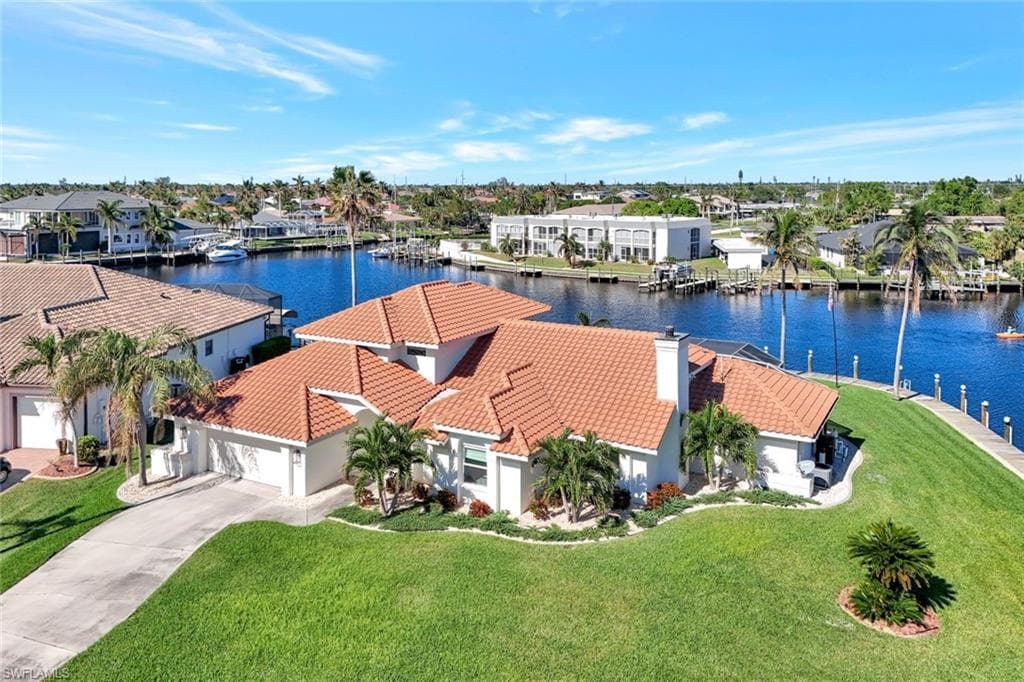 5211 Tamiami Ct, Cape Coral, FL 33904-47