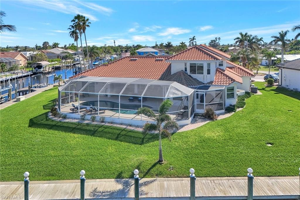 5211 Tamiami Ct, Cape Coral, FL 33904-48