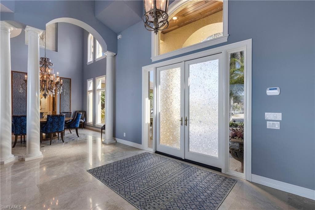 2050 Kingfish Rd, Naples, FL 34102-14