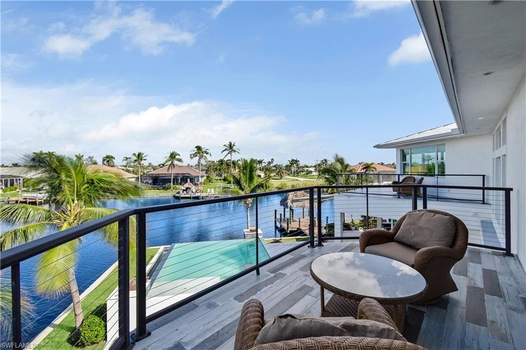 2801 39th Ter, Cape Coral, FL 33914-34