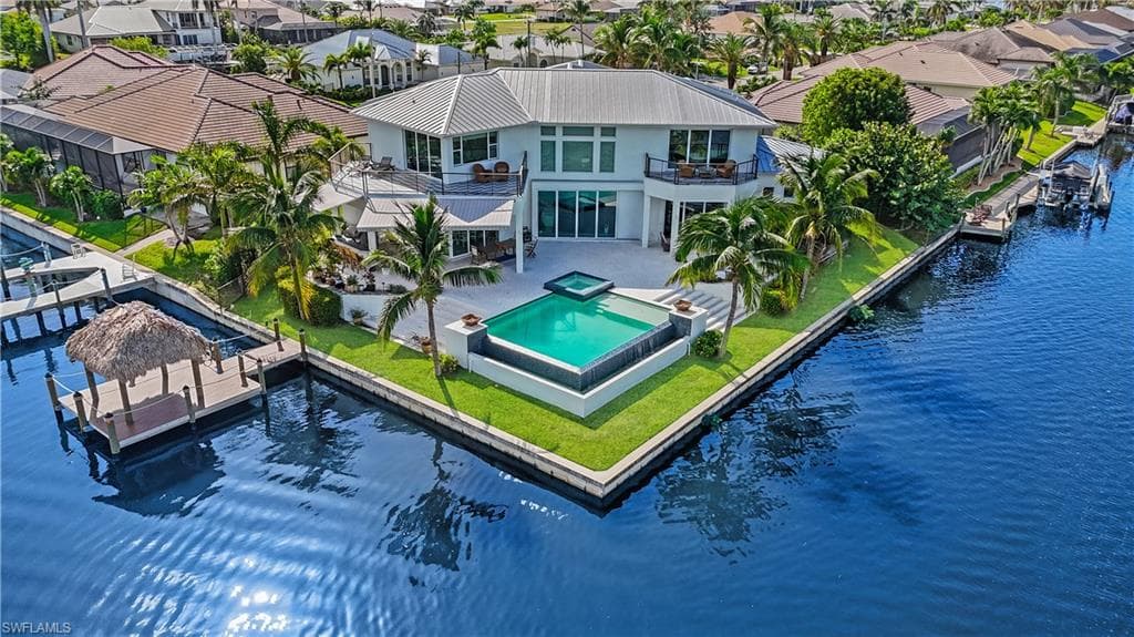 2801 39th Ter, Cape Coral, FL 33914-44