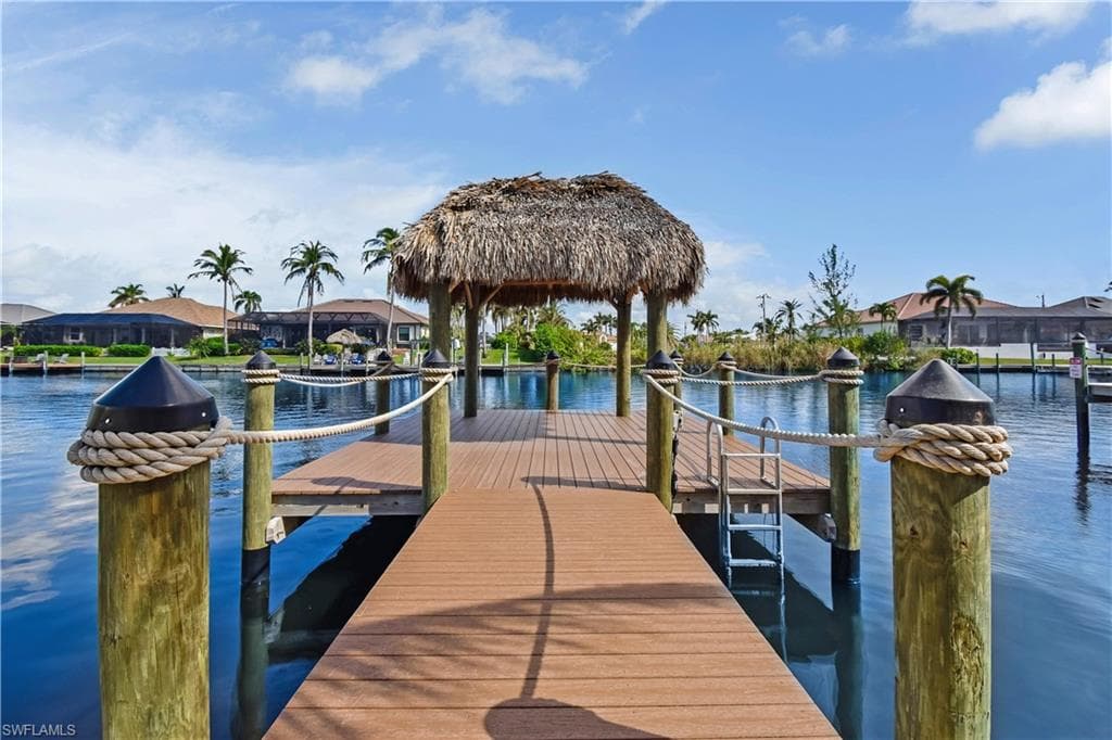 2801 39th Ter, Cape Coral, FL 33914-48