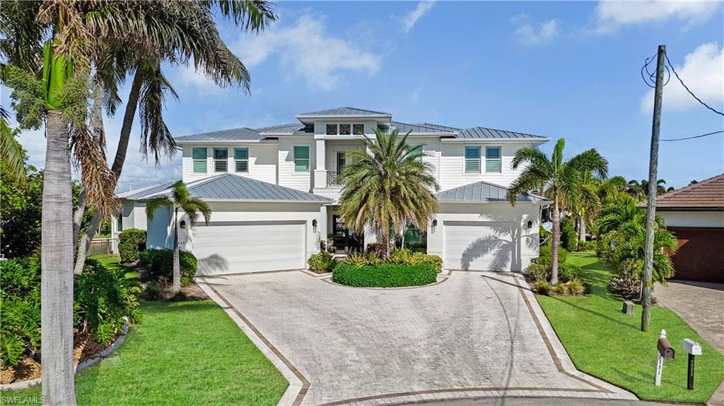 2801 39th Ter, Cape Coral, FL 33914-4