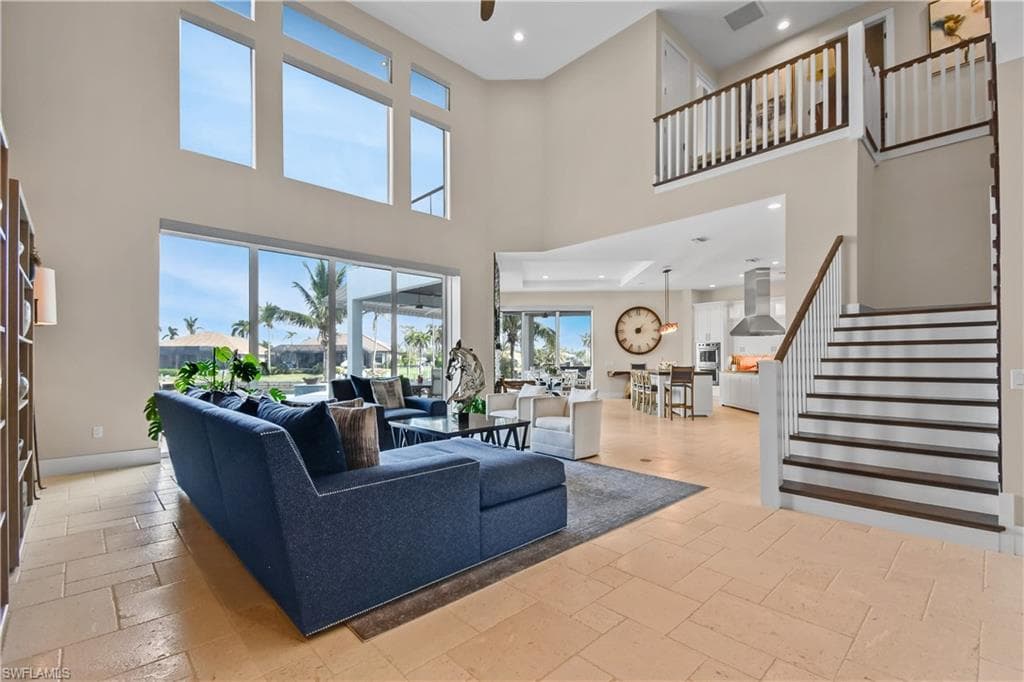 2801 39th Ter, Cape Coral, FL 33914-5