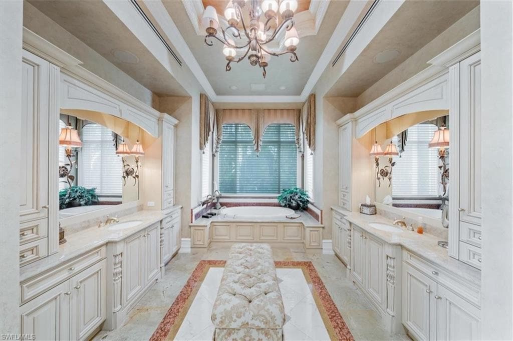 2116 Canna Way, Naples, FL 34105-27