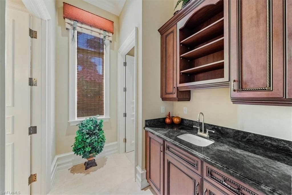 2116 Canna Way, Naples, FL 34105-36
