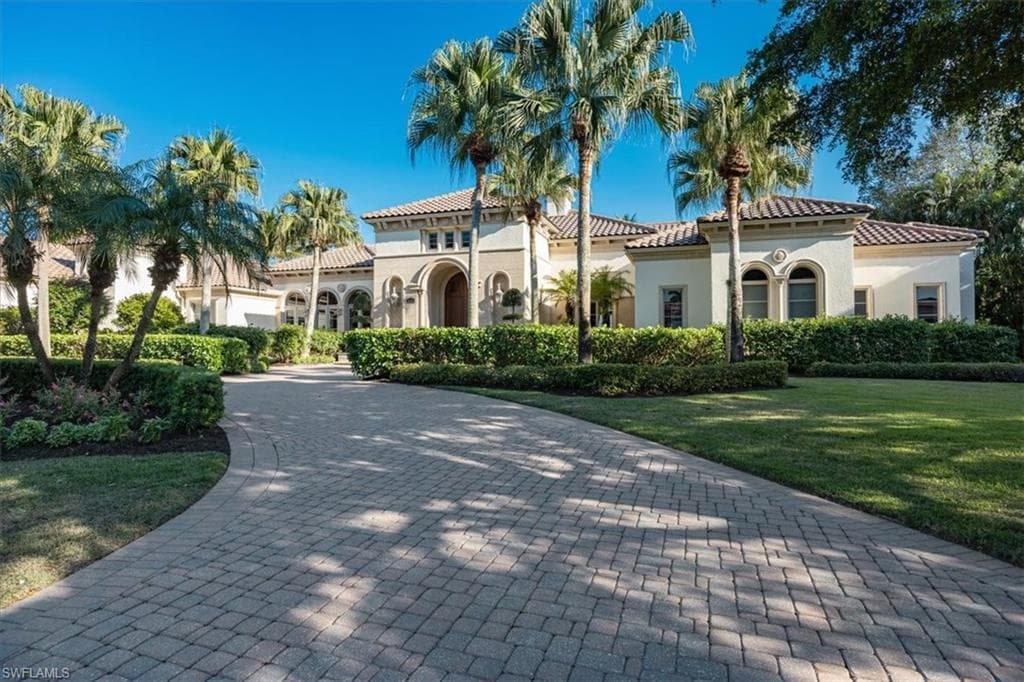2116 Canna Way, Naples, FL 34105-3