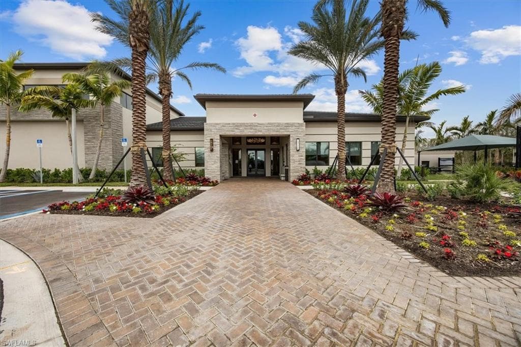 20416 Fair Oak Ln, Estero, FL 33928-26