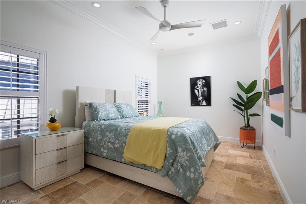 391 Palermo Cir, Fort Myers Beach, FL 33931-45