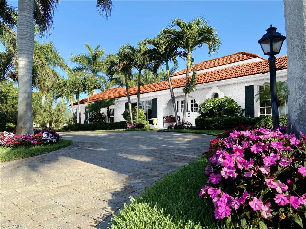 Virtual Tour