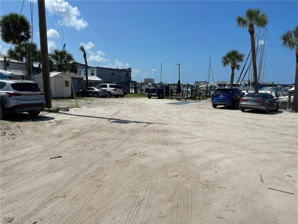 1120 Main St, Fort Myers Beach, FL 33931-1