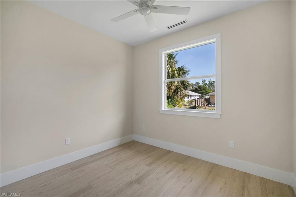 27061 Serrano Way, Bonita Springs, FL 34135-33
