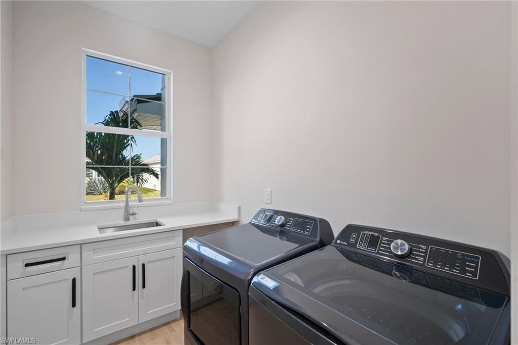 27061 Serrano Way, Bonita Springs, FL 34135-41