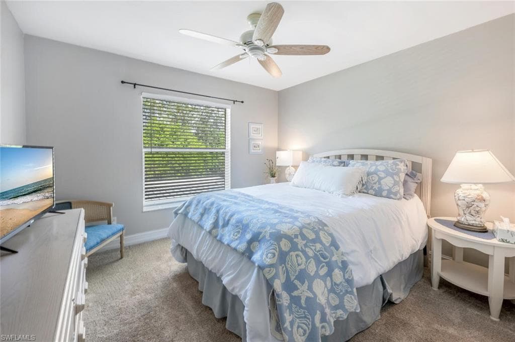 1035 Tarpon Cove Dr 201, Naples, FL 34110-20