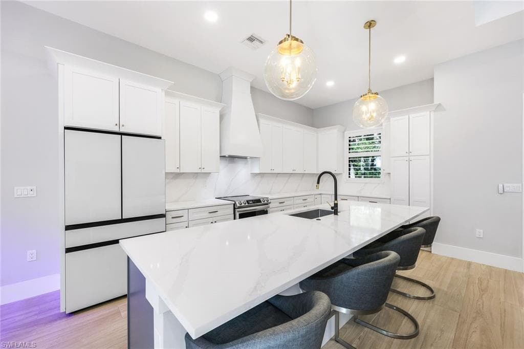27173 Serrano Way, Bonita Springs, FL 34135-3