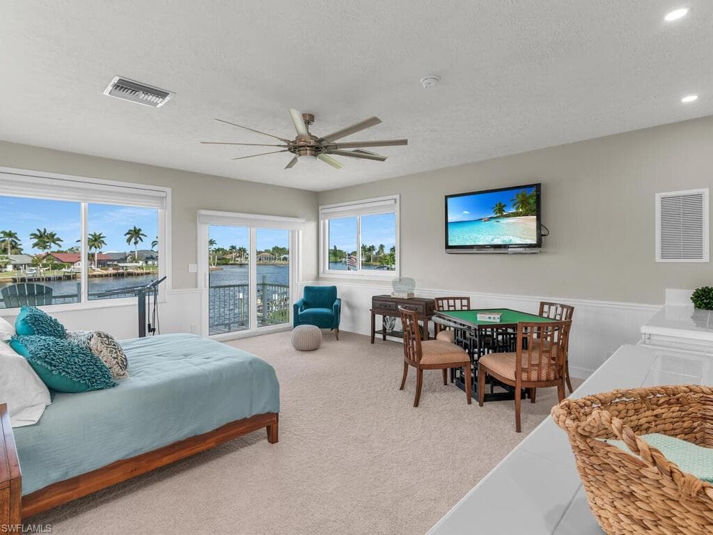 111 Newport Cay, Naples, FL 34114-24
