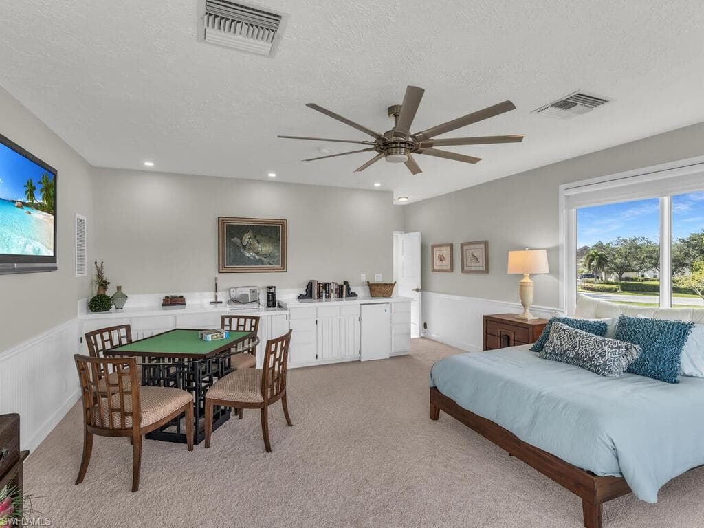 111 Newport Cay, Naples, FL 34114-26