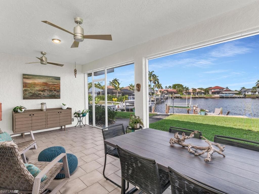 111 Newport Cay, Naples, FL 34114-32