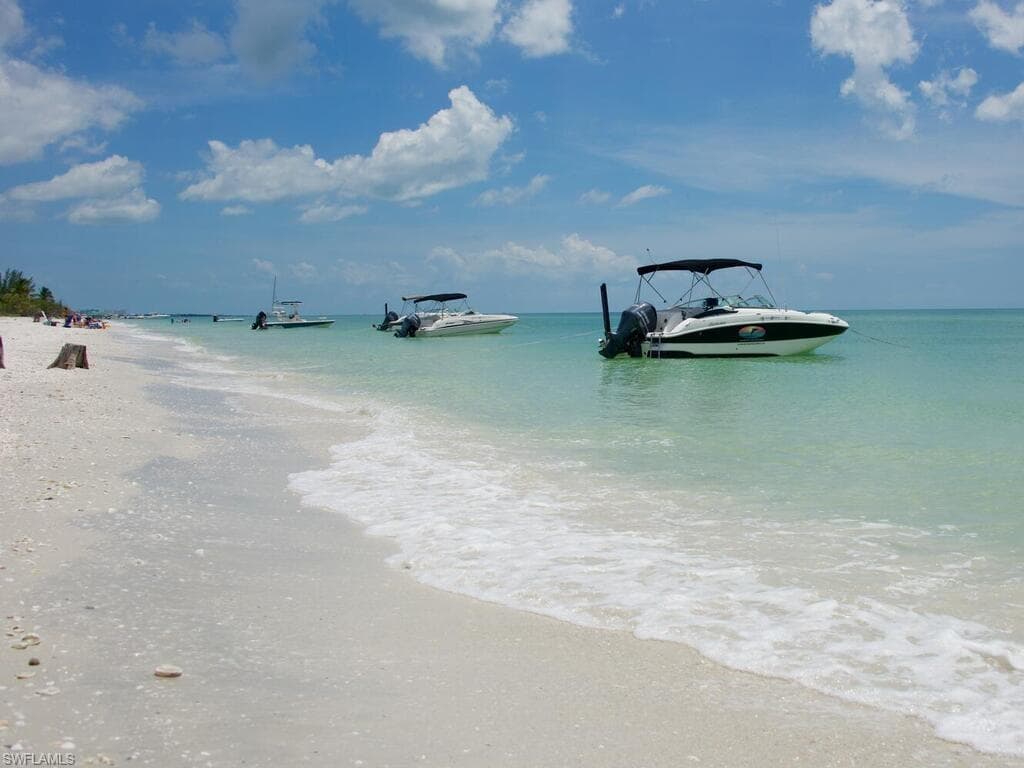 111 Newport Cay, Naples, FL 34114-47