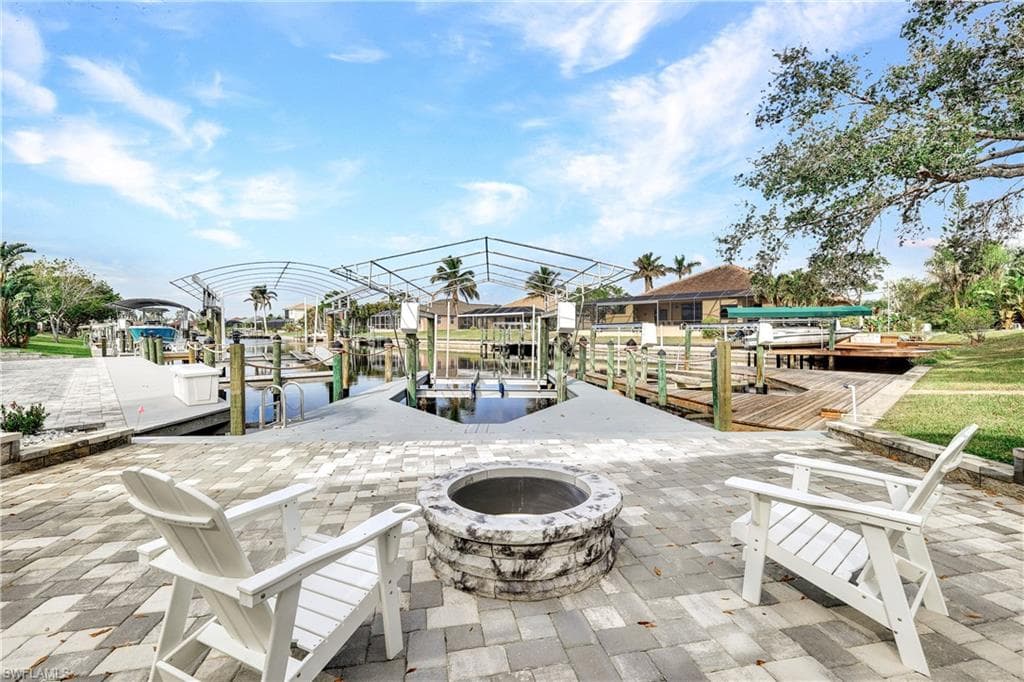 4632 18th Ave, Cape Coral, FL 33914-36