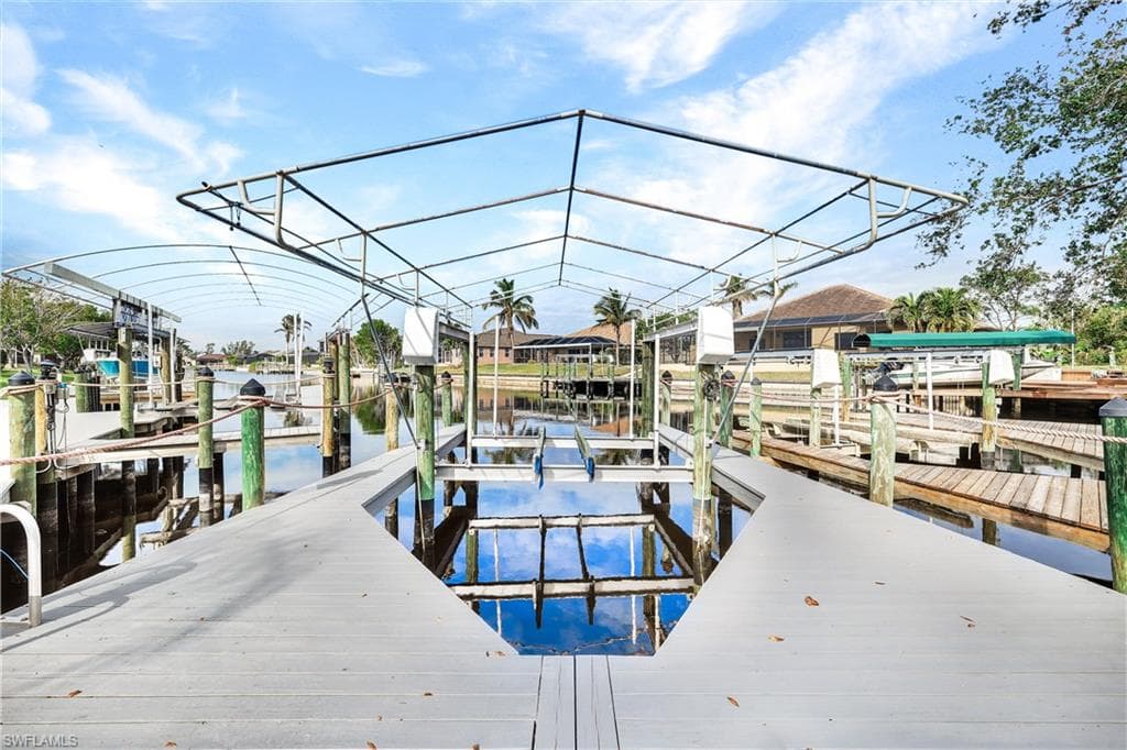 4632 18th Ave, Cape Coral, FL 33914-37