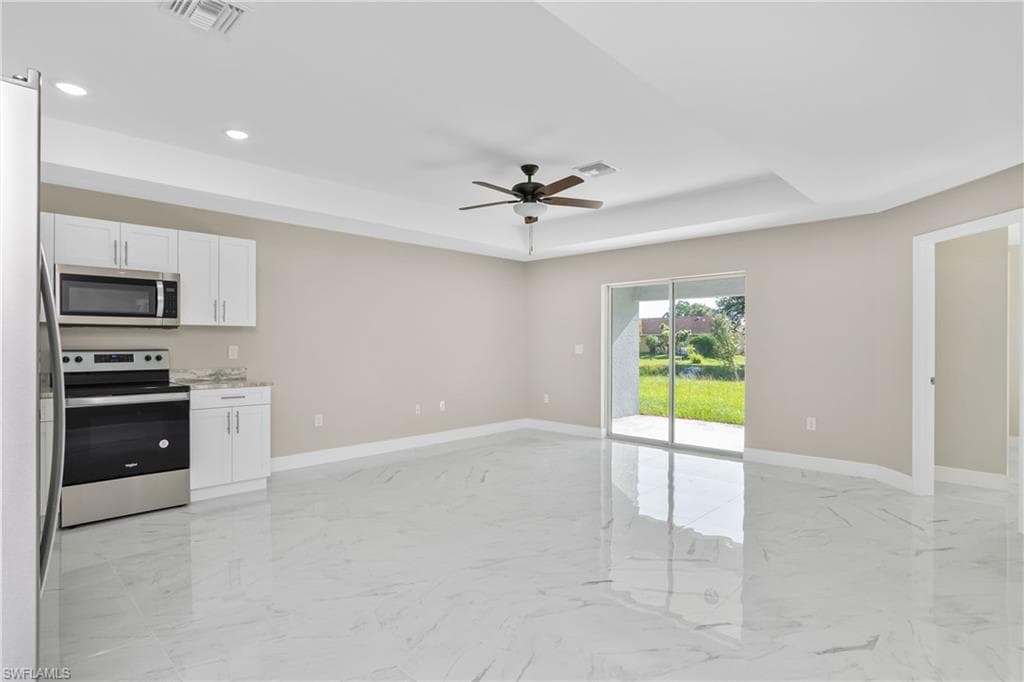 305-307 Hightower Ave S, Lehigh Acres, FL 33973-5