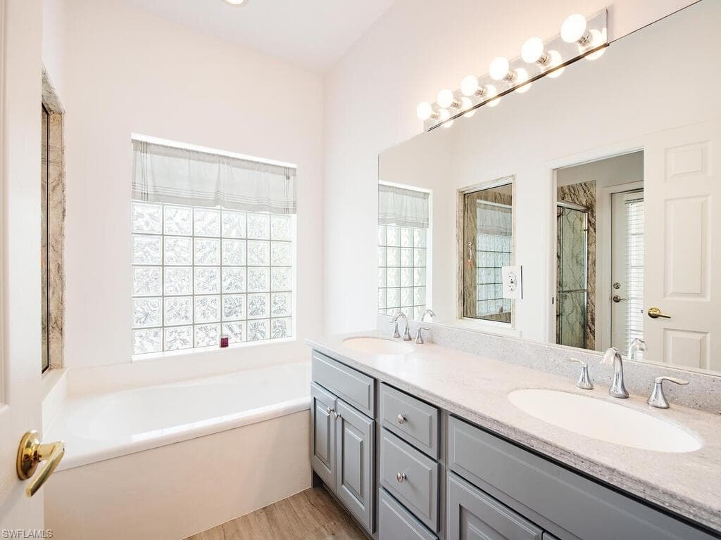 1965 Timarron Way, Naples, FL 34109-6