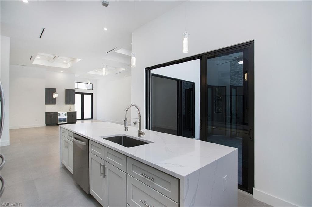 4111 Williams Rd, Estero, FL 33928-17