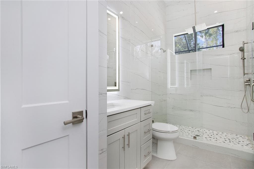4111 Williams Rd, Estero, FL 33928-27