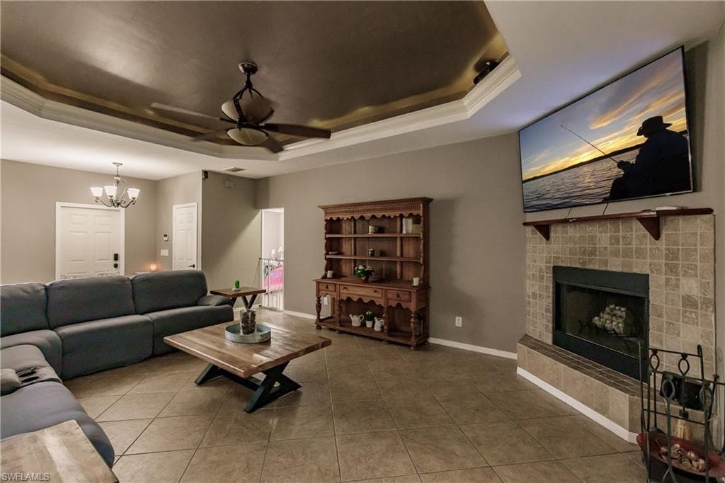 13541 Terry St, Bonita Springs, FL 34135-8