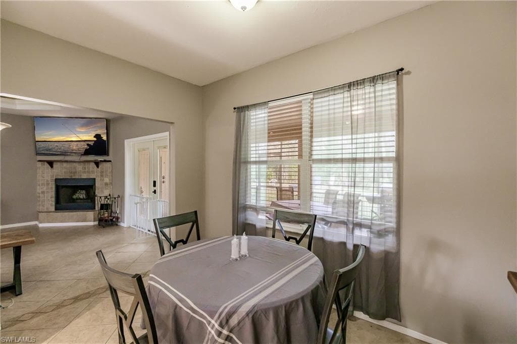 13541 Terry St, Bonita Springs, FL 34135-14