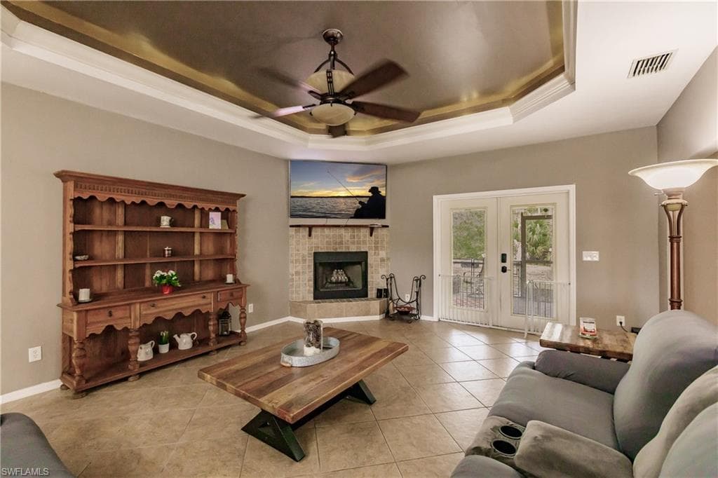 13541 Terry St, Bonita Springs, FL 34135-7